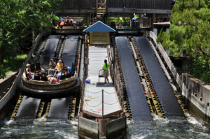 Roaring Rapids station conveyor belt