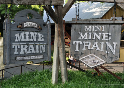 Signs for Mine Train and Mini Mine Train