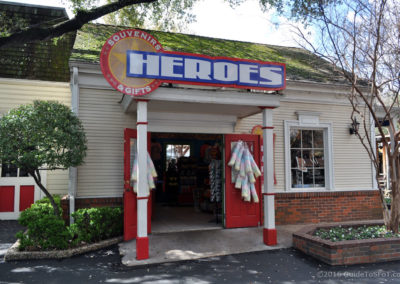 Heroes store at Six Flags over Texas