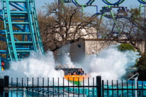 Aquaman Power Wave splashdown
