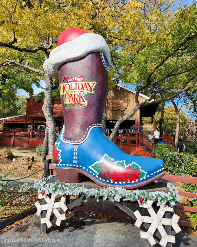 A Texas-sized Holiday in the Park Boot