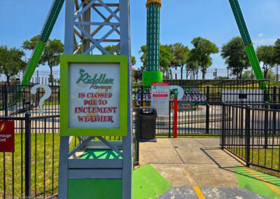 Riddler Revenge closed for "inclement weather"