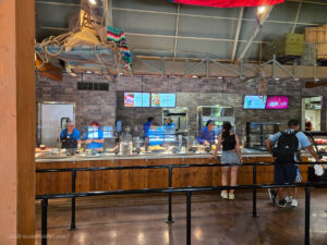 New layout for cafeteria-style serving