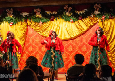 MistleTones performers