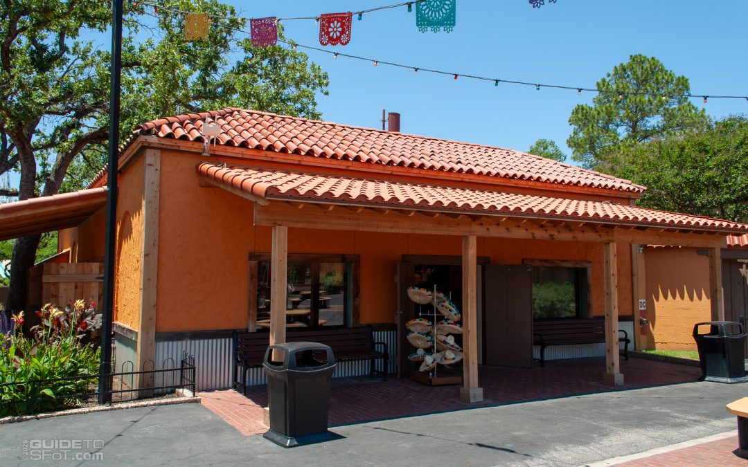Casa de Six Flags shop exterior