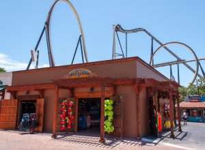 Exterior of Mercado shop