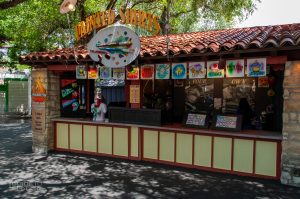 Painted Shirts stand at Six Flags Over Texas