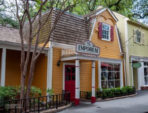 Smith Street Emporium shop at Six Flags Over Texas