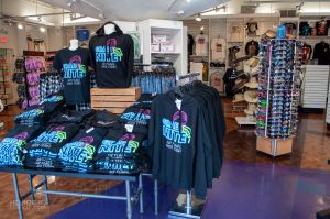 Studio 6F shop at Six Flags Over Texas
