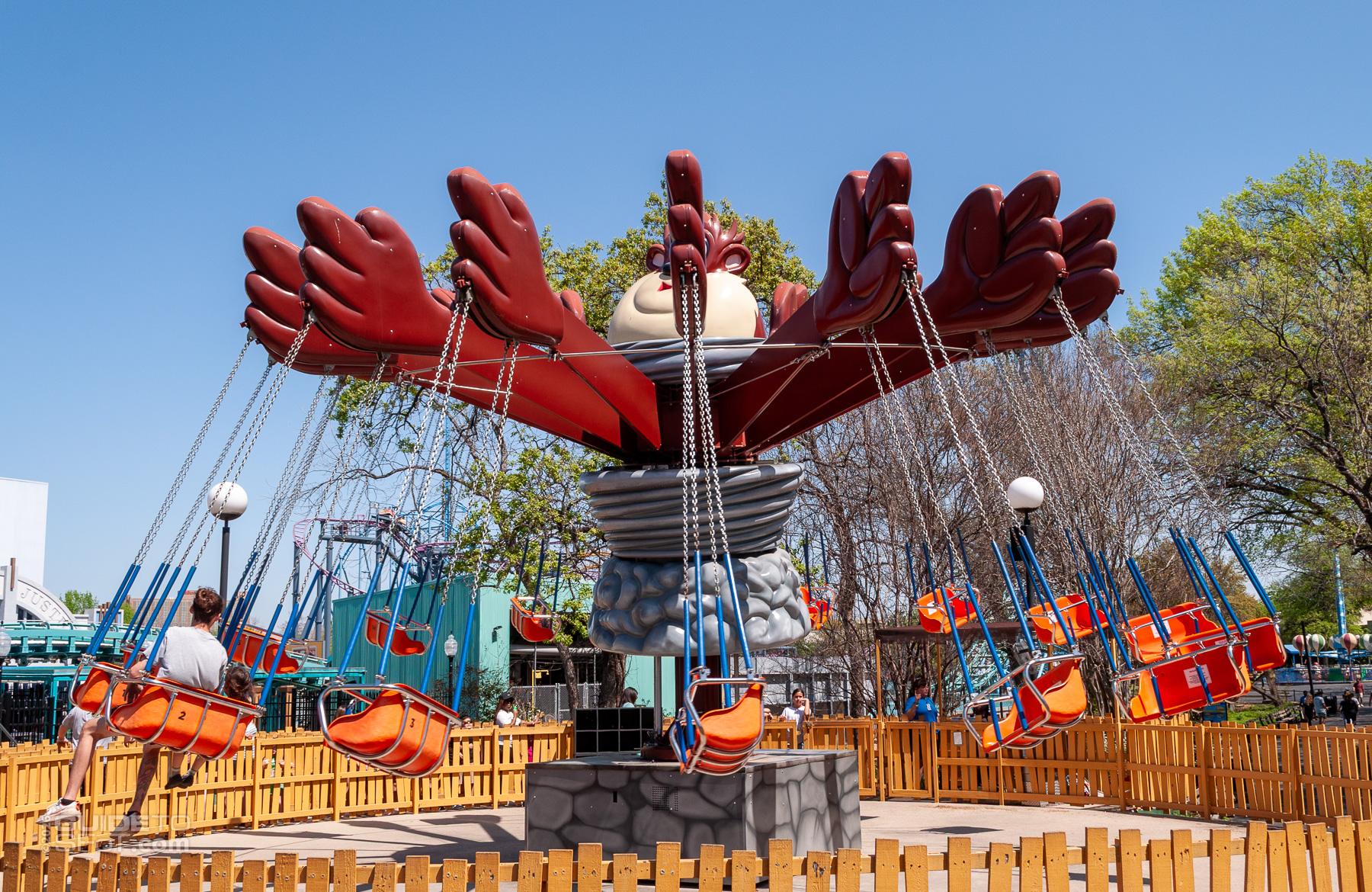 Taz Tornado Swings ride at Six Flags Over Texas