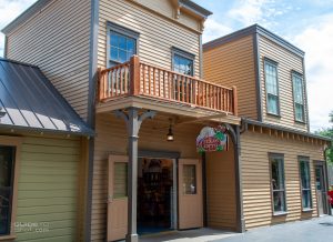 Texas Gifts shop at Six Flags Over Texas