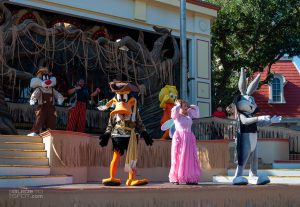 Looney Tunes Spooktacular Dance Party at Six Flags Over Texas